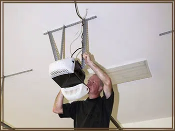 SOS Garage Doors Bellevue, WA 206-569-4429 - openers-cont-gr-02m